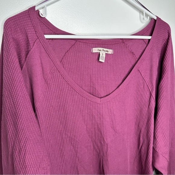 Free People Santa Clara Thermal Top Mulberry NWT in Small - Picture 3 of 9